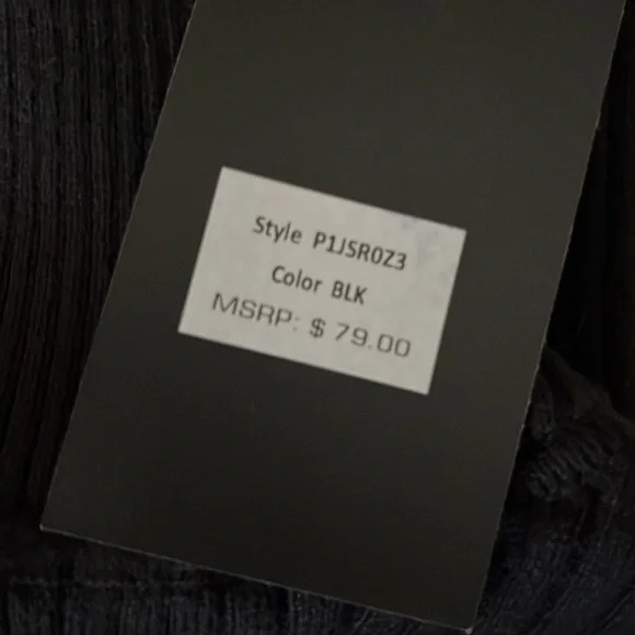 DKNY SWEATER - Picture 4 of 6